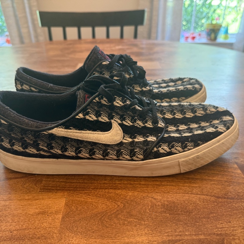 Men’s Nike SB Stefan Janoski Mid Warmth Black Ivory Sz 13 685277-016